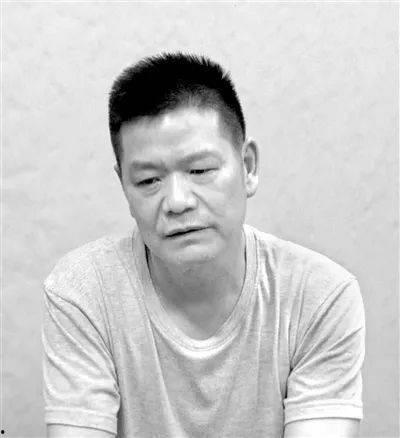 穿成萌宝靠山吃山富全家,山间宝藏，富全家幸福路